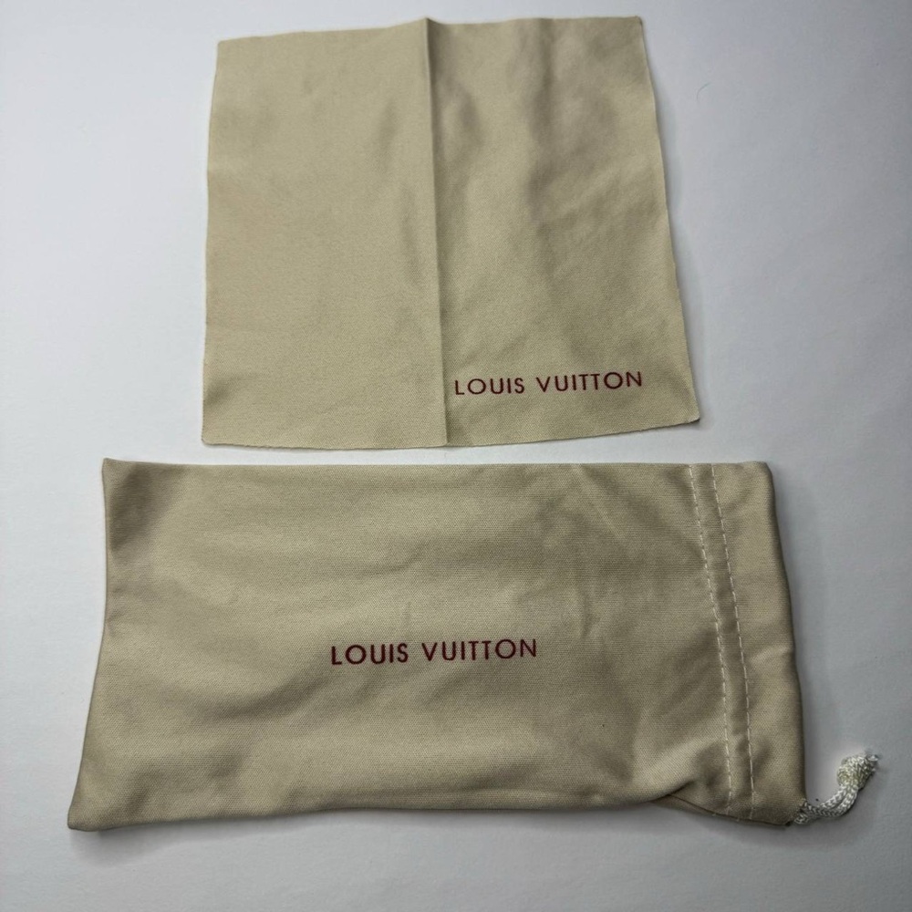 Black Louis Vutton Waimea sunglasses - Picture 7 of 7